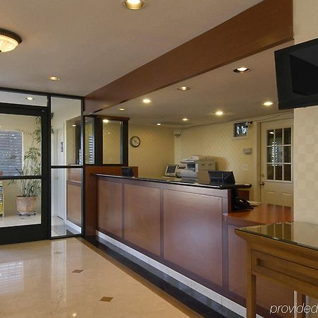 Mariposa Inn فيكتورفيل المظهر الداخلي الصورة